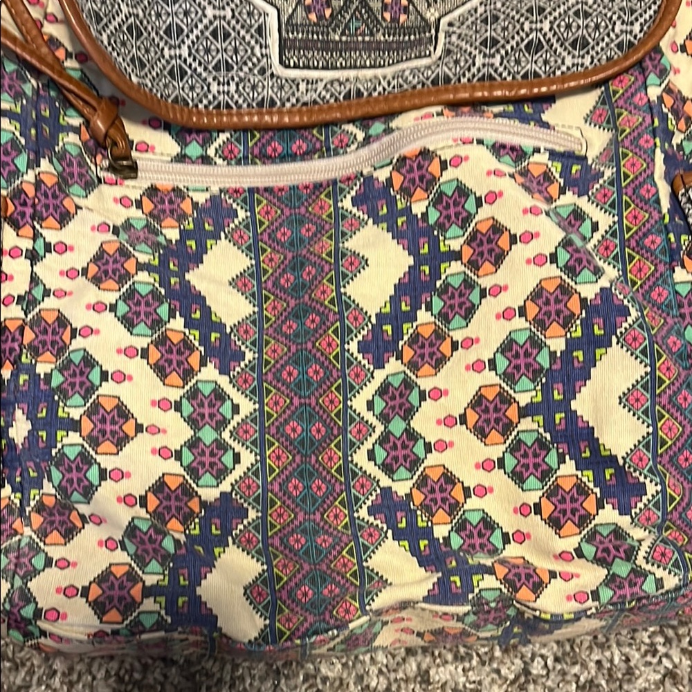 Mossimo Black Cream Geometric Aztec Canvas Backpack - Picture 4 of 7